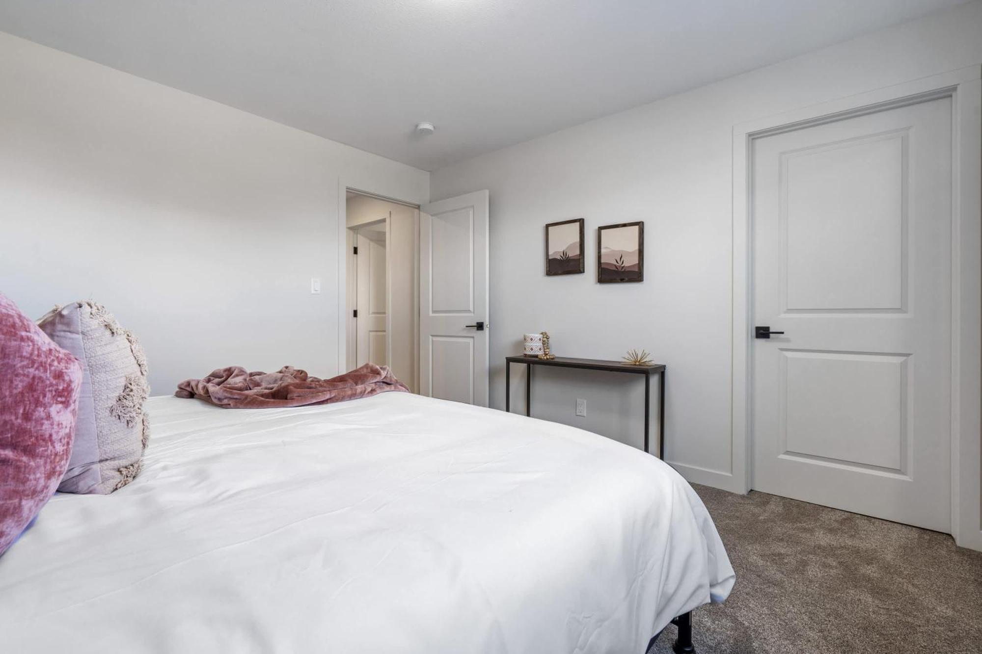 Livingston Way I Sleep 6 I Netflix I Kitchen I Tv Villa Pincher Creek Buitenkant foto